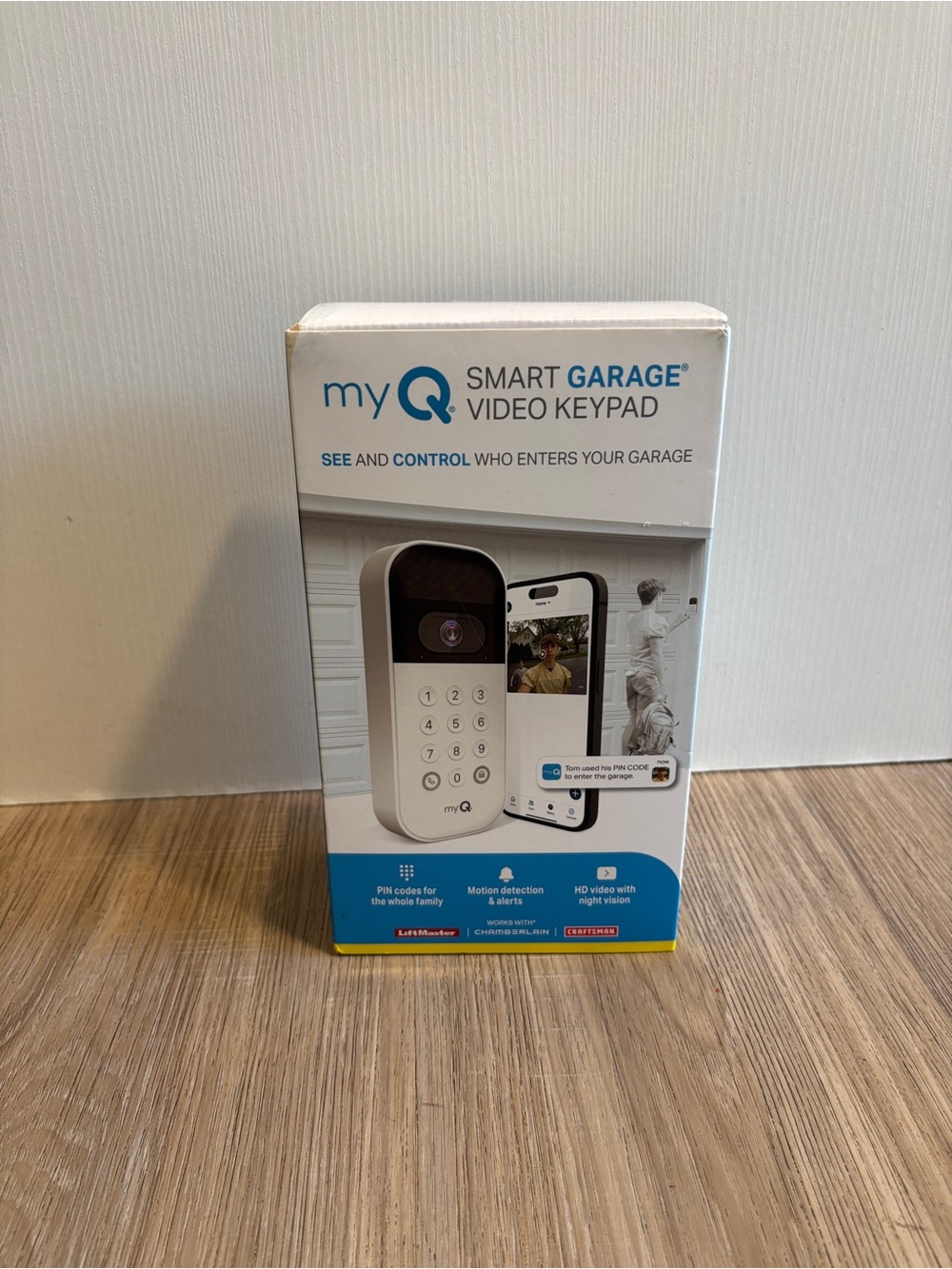 Chamberlain my Q Smart Garage Video Keypad White MYQ-K40TXXW New